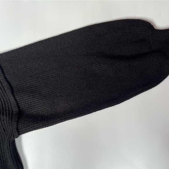 Pink lily black sweater size medium VERY SOFT - Picture 3 of 5